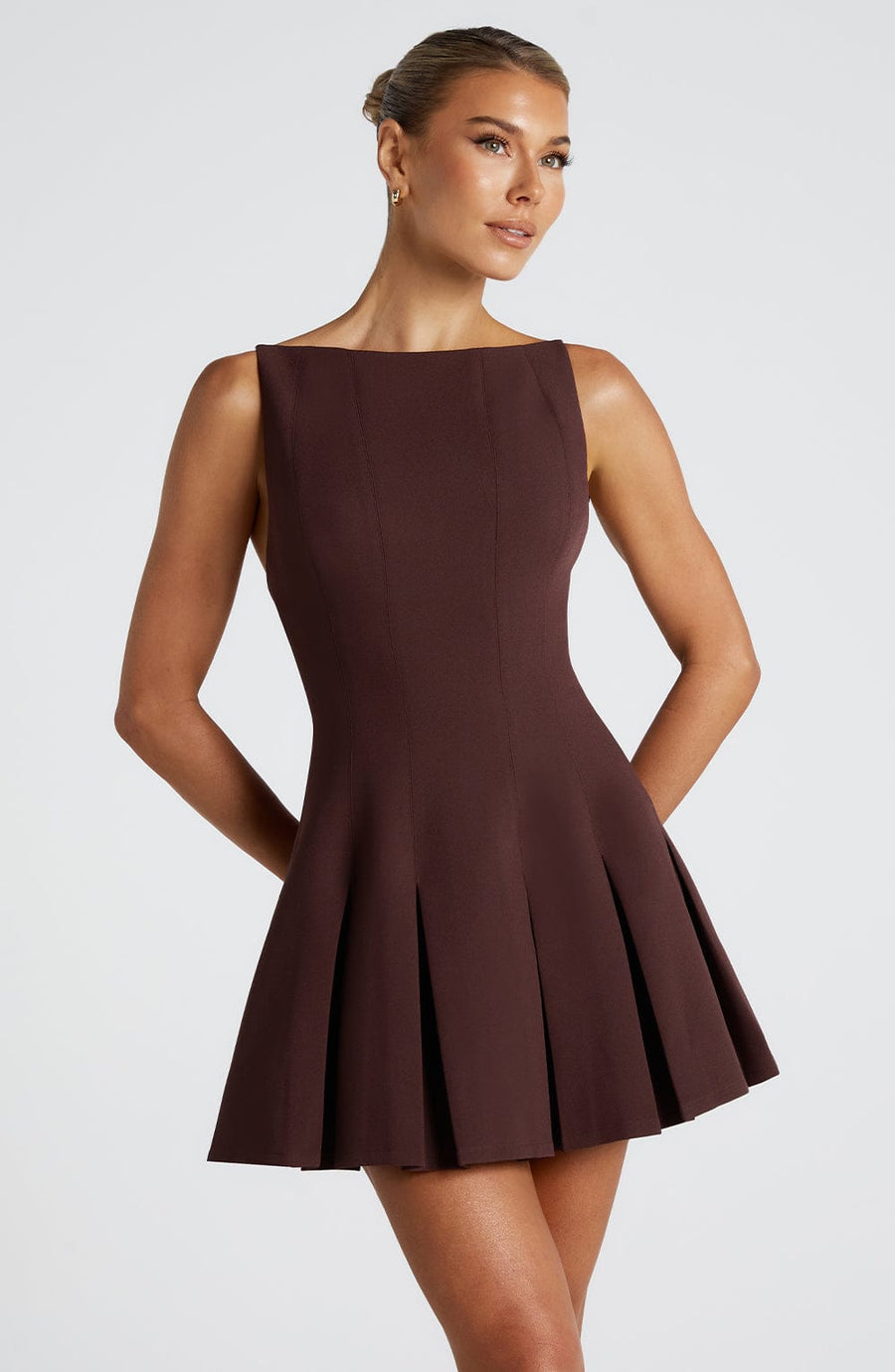 Lyra | Women's Sleeveless Flared Hem Elegant Basic Mini Dress
