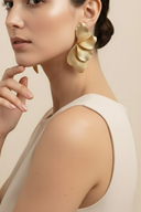 Autumn | Women's Textured Metal Leaf Drop Earrings