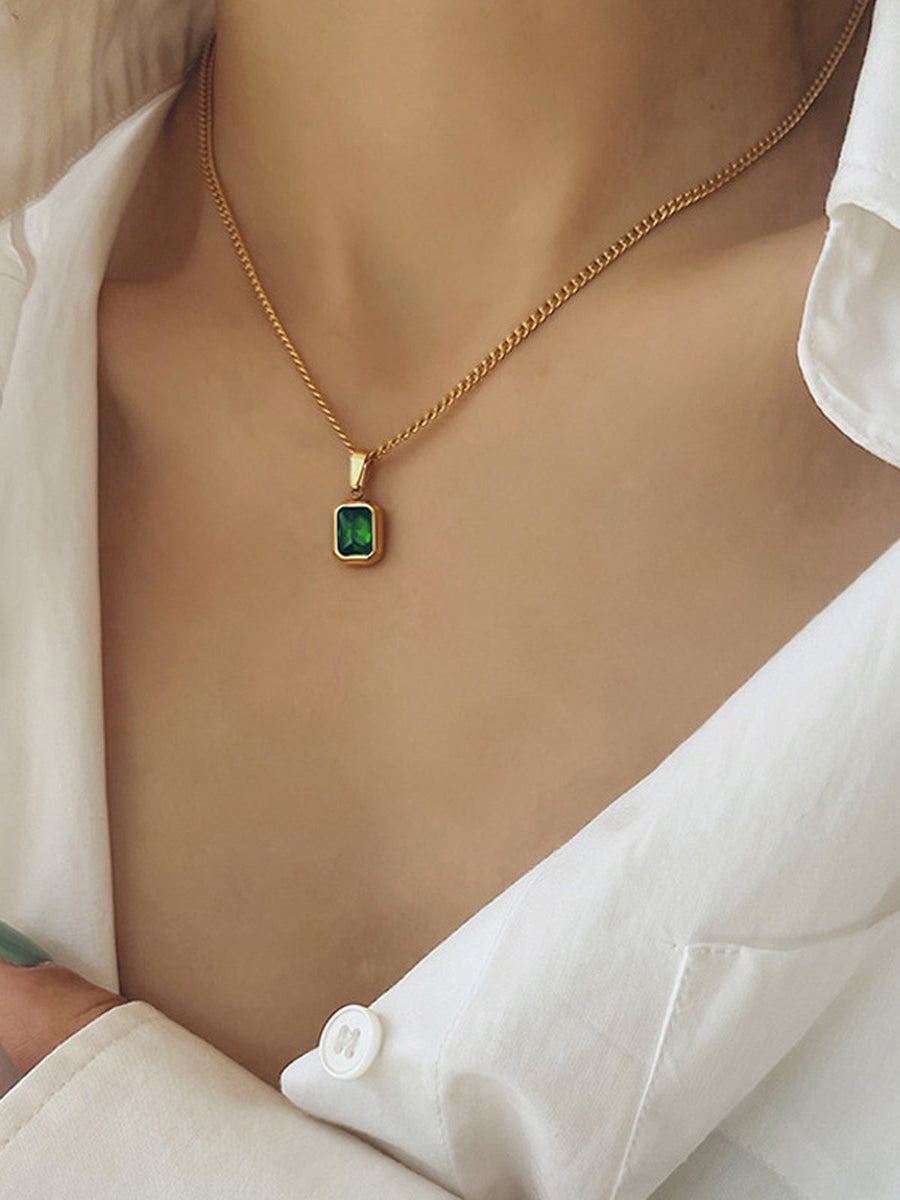 Danielle | Women's Rectangular Pendant Chain Framed Stone Detail Necklace