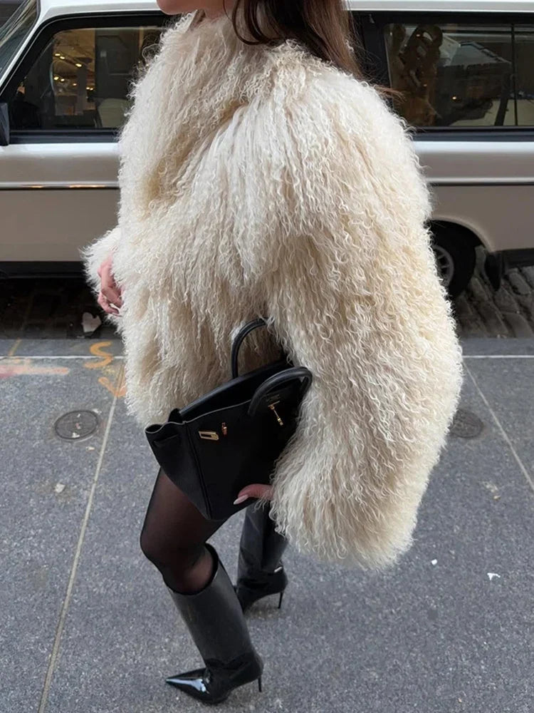 Leonie | Women's Oversized Collar Long Sleeve Shaggy Textured Winter Coat